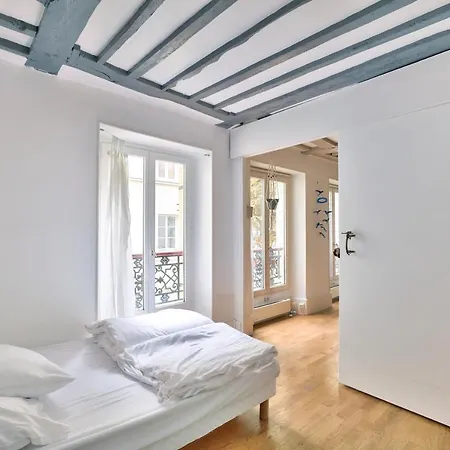 Cosy Flat For 3 Persons *9th District Paris* *